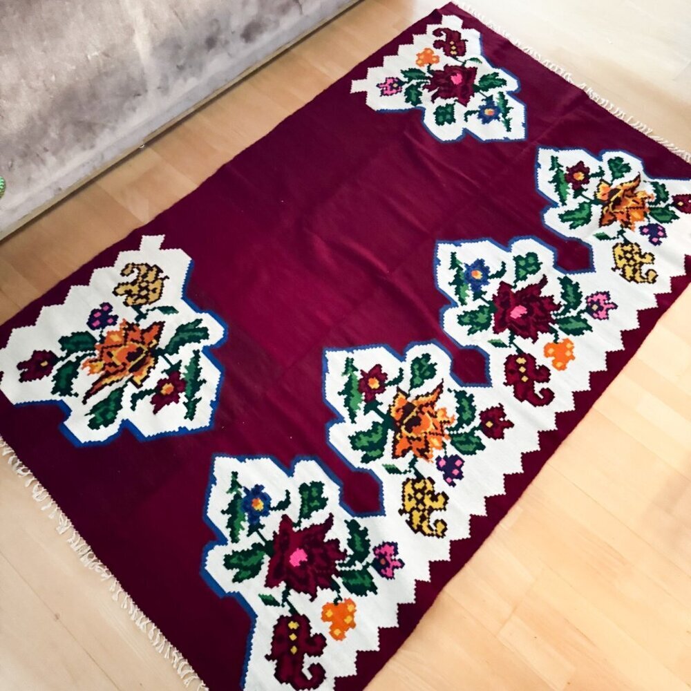 Vintage Wool Floral Handmade Rug - Picture 2 of 4